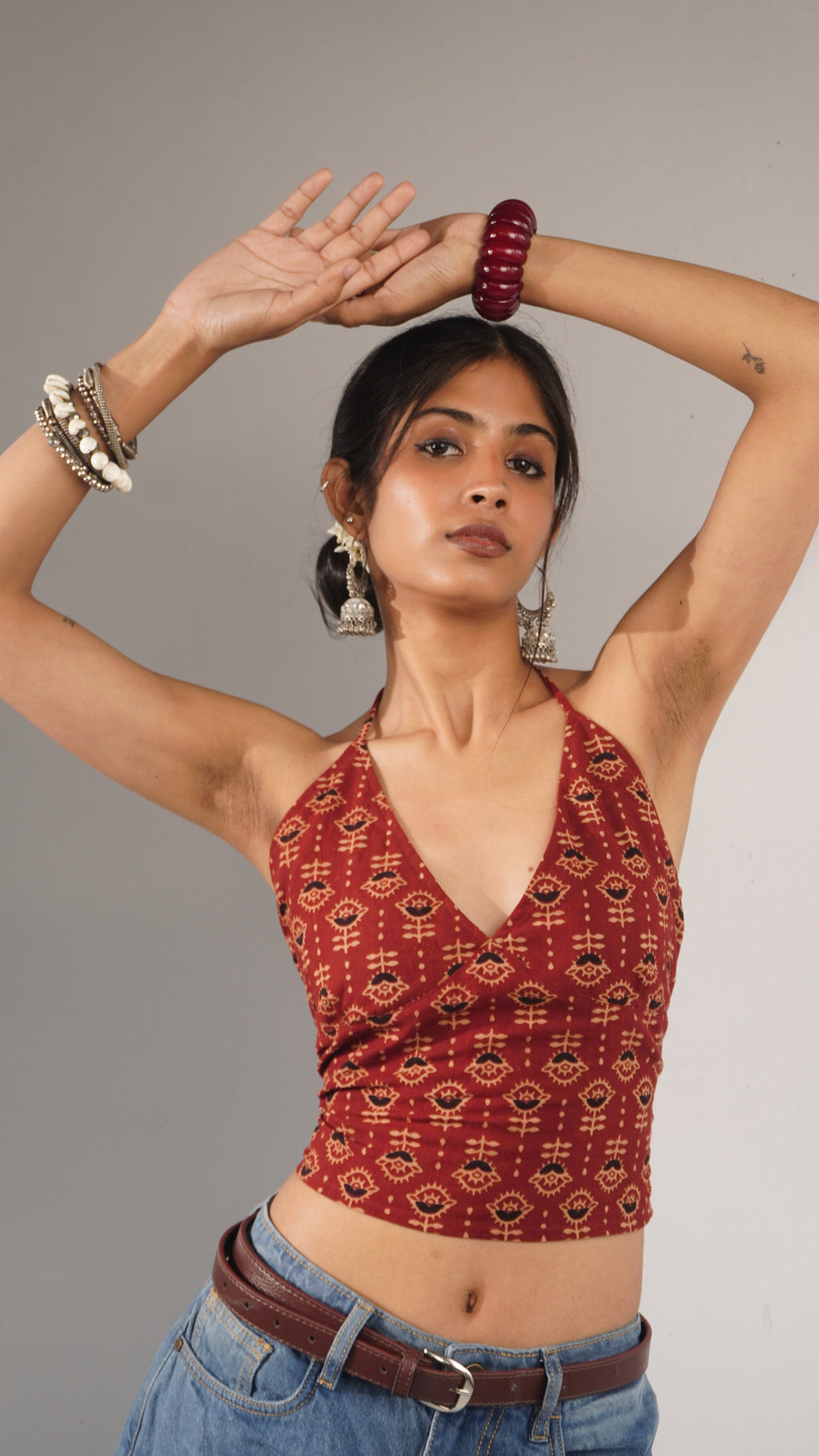 Mirchi Top
