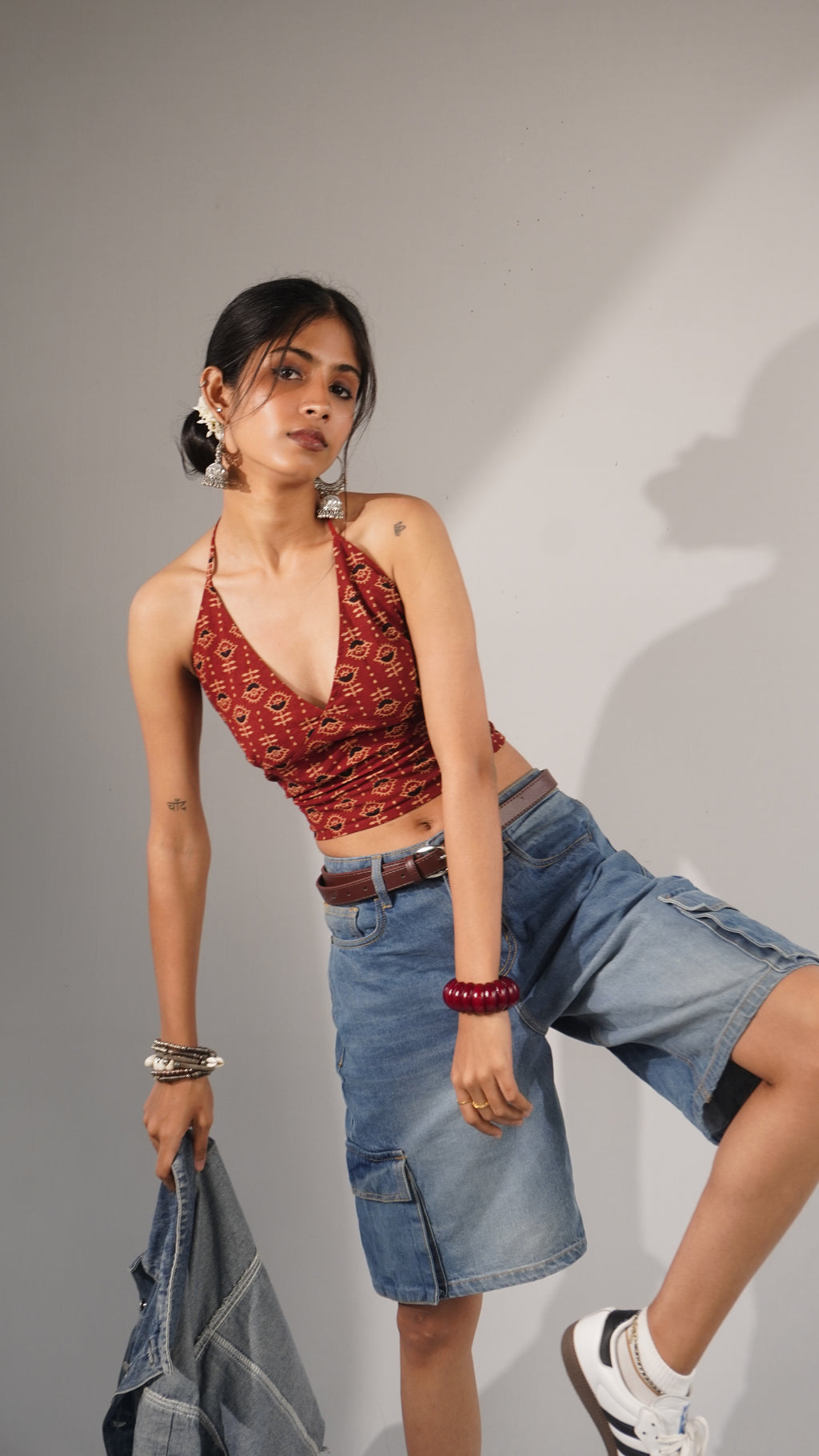 Mirchi Top